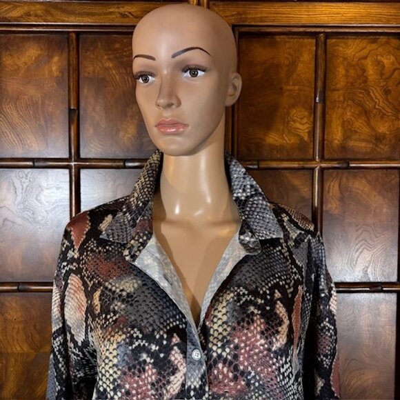 Tronjori Copper Snake Print Oversize Button Down Shirt - Picture 8 of 15